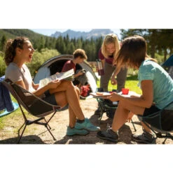 Quechua CHAISE BASSE PLIANTE DE CAMPING MH500 GRIS 16 Quechua CHAISE BASSE PLIANTE DE CAMPING MH500 GRIS -Camping Fournitures Boutique chaise basse pliante de camping mh500 gris 6