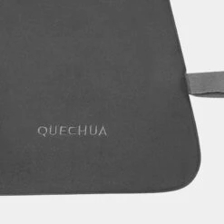 Quechua COUVERTURE EN POLAIRE - 150 X 130 CM 9 Quechua COUVERTURE EN POLAIRE - 150 X 130 CM -Camping Fournitures Boutique couverture en polaire 150 x 130 cm 4