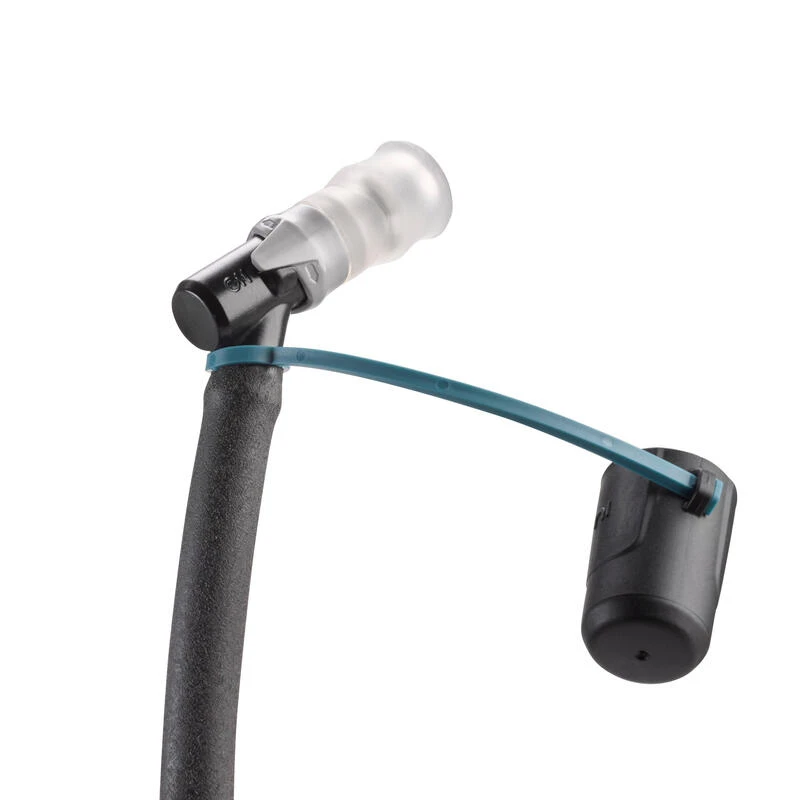 Poche à Eau Avec Tube Isotherme - 2 Litres - MT500 7 Poche à Eau Avec Tube Isotherme - 2 Litres - MT500 – Image 7