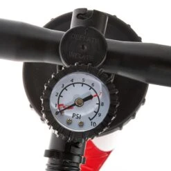 Quechua POMPE À MAIN DOUBLE ACTION 5,2 L ET 7 PSI - RECOMMANDÉE POUR TENTE GONFLABLE -Camping Fournitures Boutique pompe a main double action 52 l et 7 psi recommandee pour tente gonflable 5